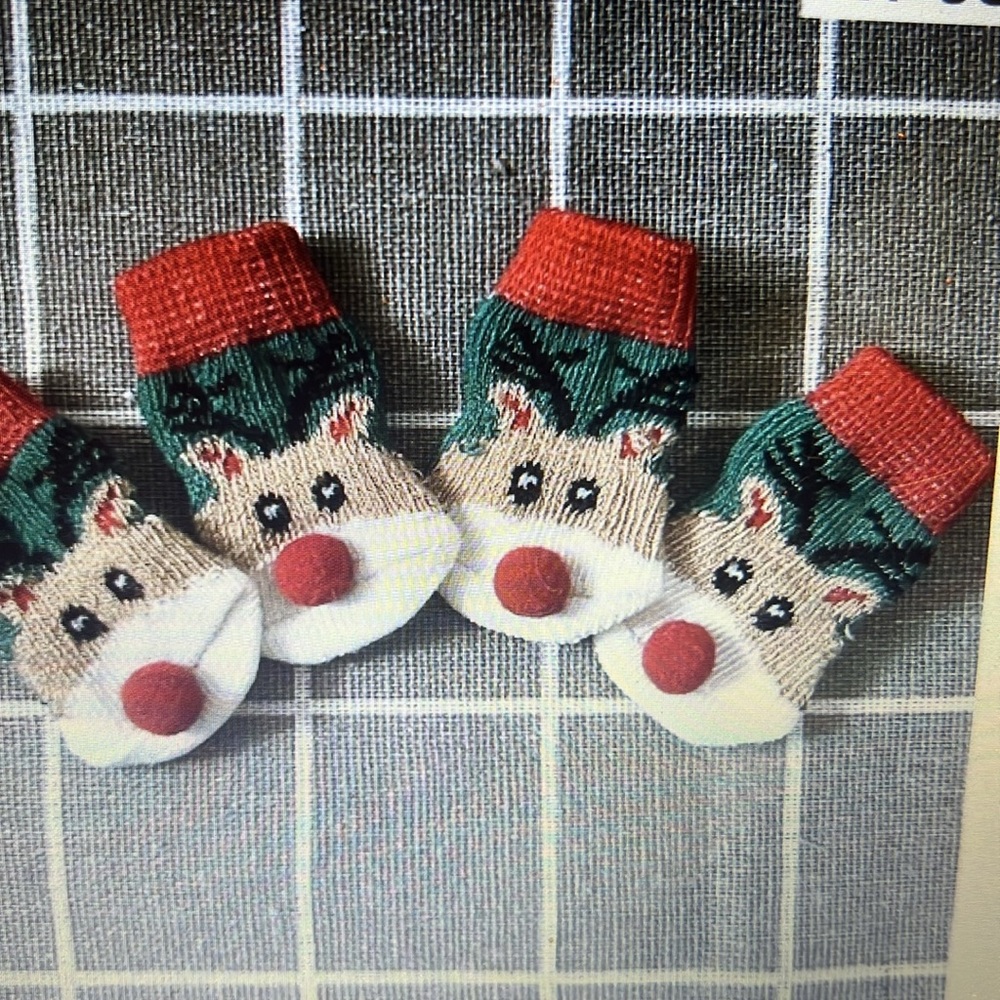 Pet socks